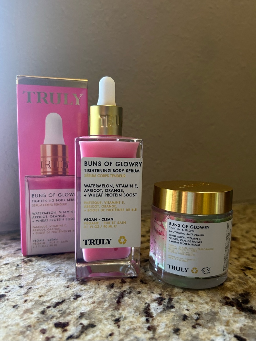 TRULY Buns of Glowry Pink Tightening Body Serum & Smoothing Butt Polish